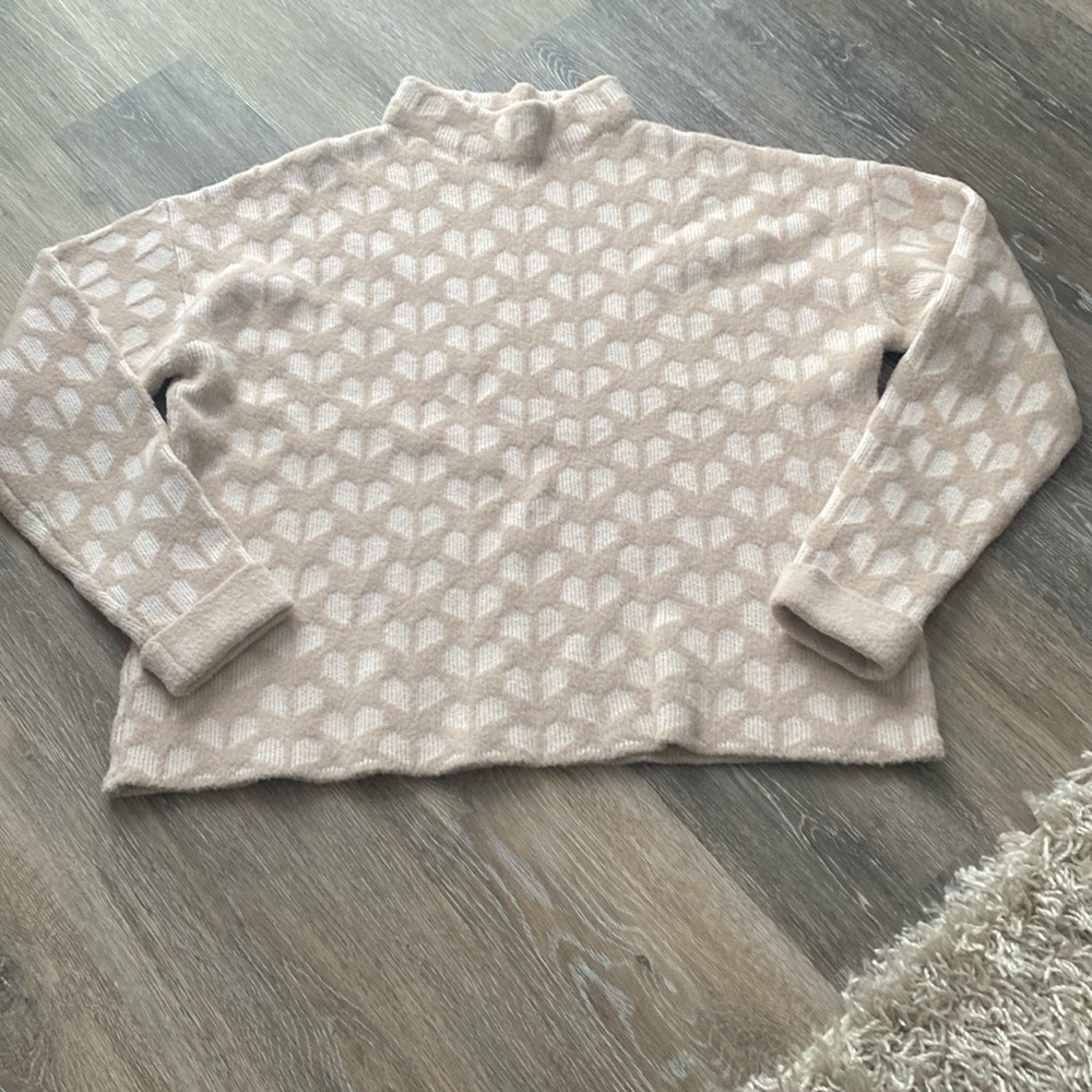 RW&CO Beige Knit Sweater